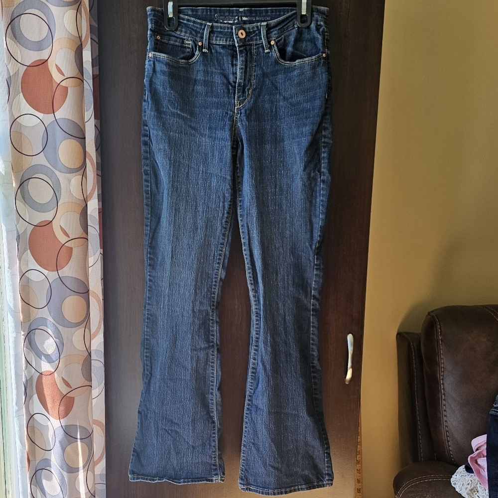 Signiture Levi Blue Jeans Modern Boot Cut